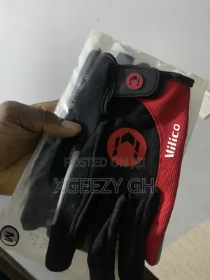 Hand Gloves