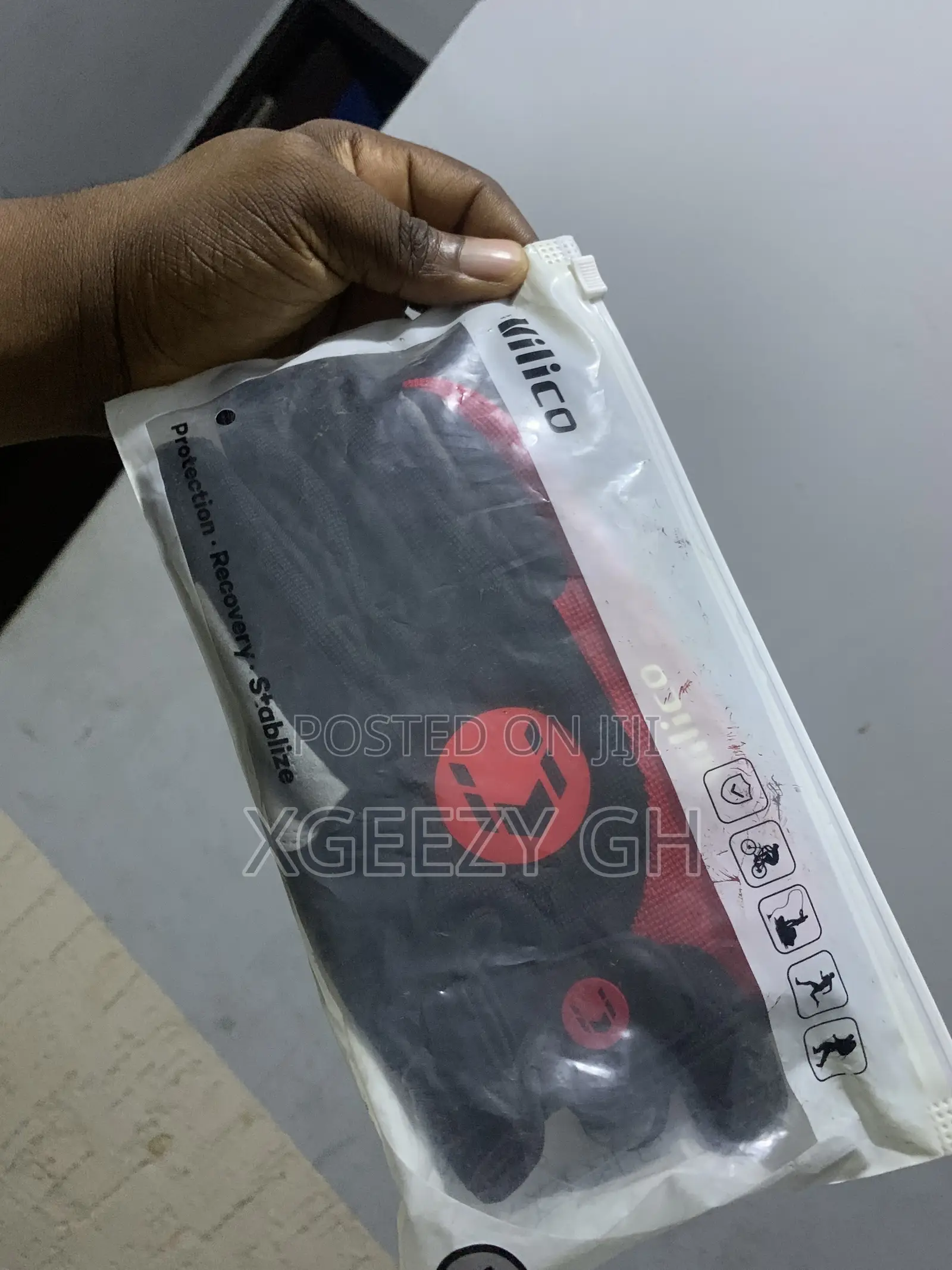 Hand Gloves