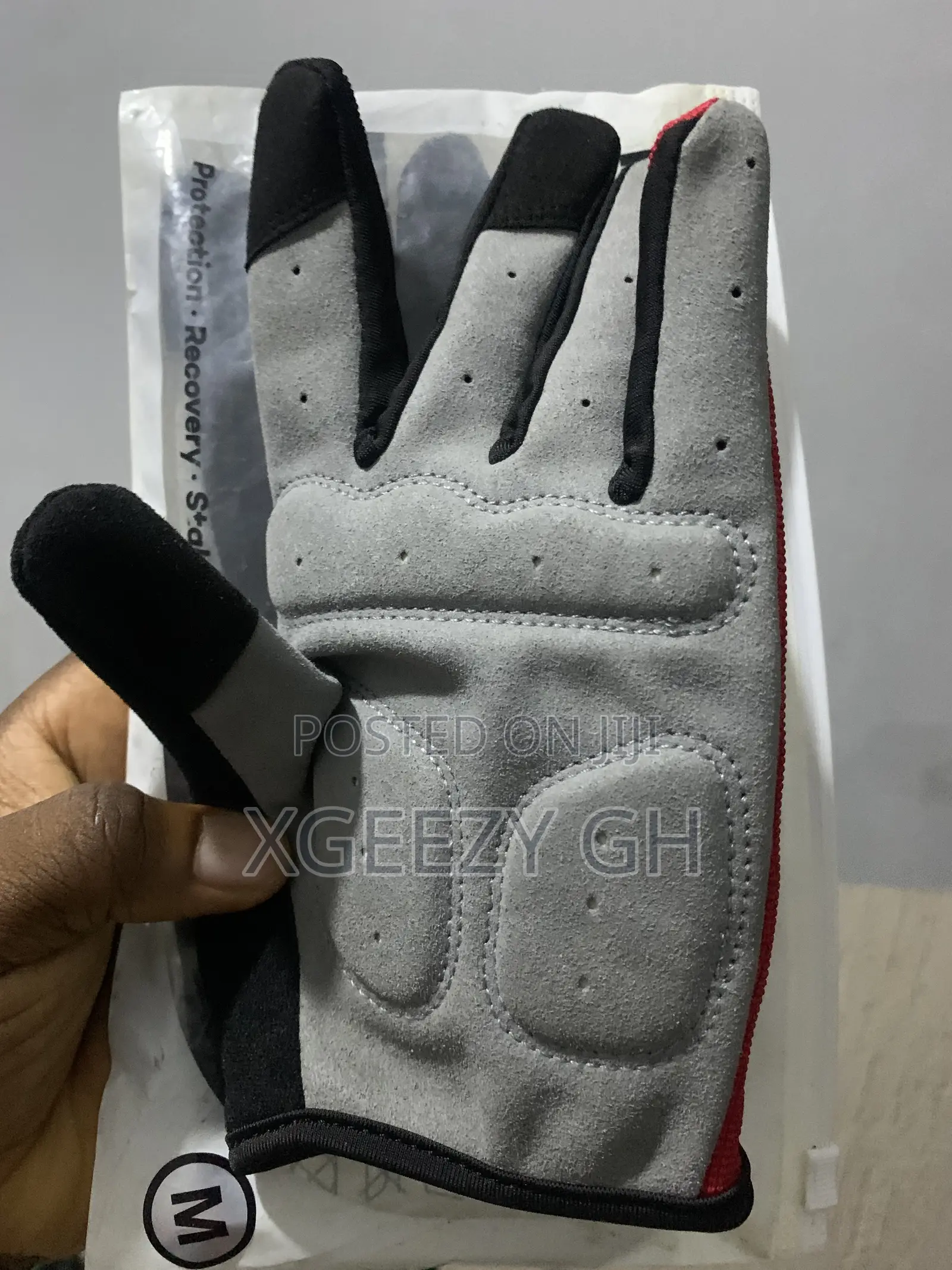 Hand Gloves