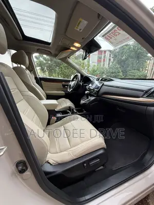 Honda CR-V 2019 Gold