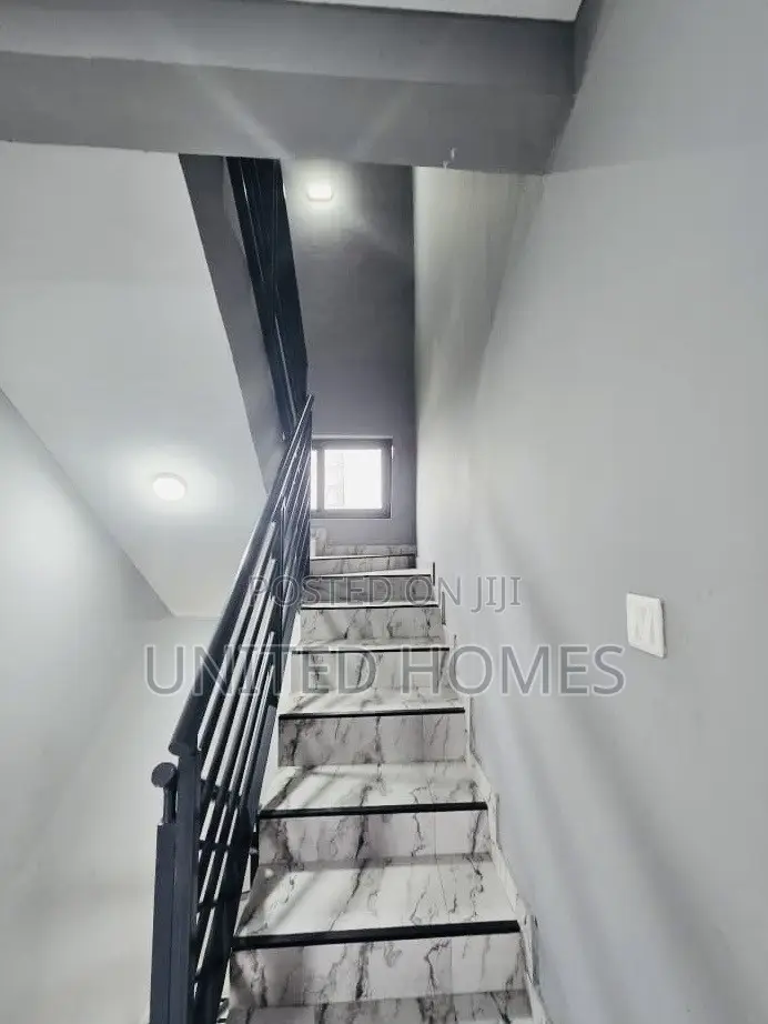 3bdrm House in Labone for rent