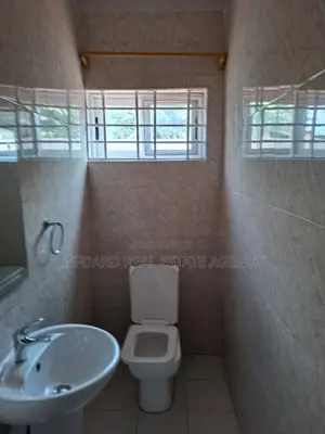 4bdrm House in Sefdard Properties, Kwabenya for rent