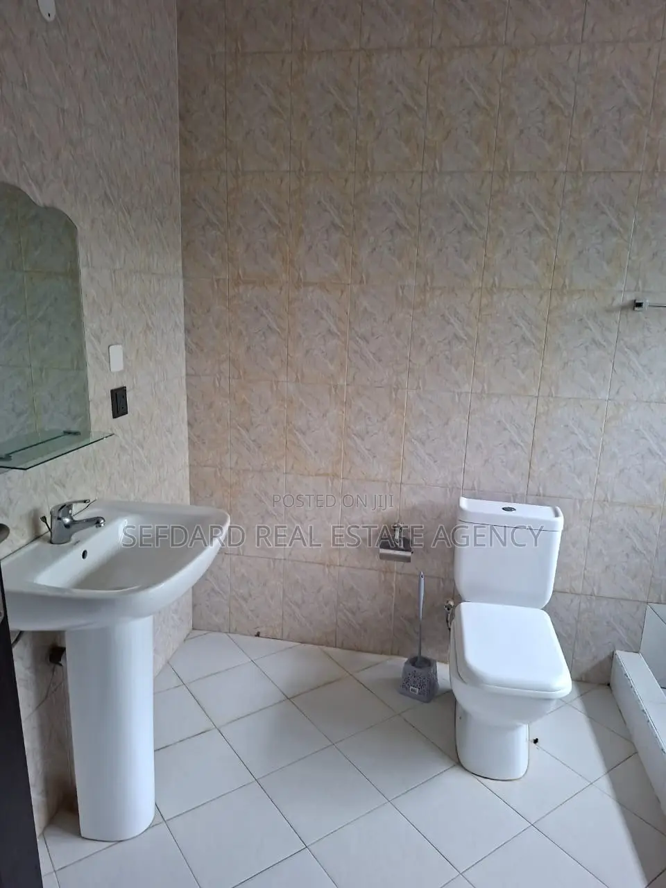 4bdrm House in Sefdard Properties, Kwabenya for rent
