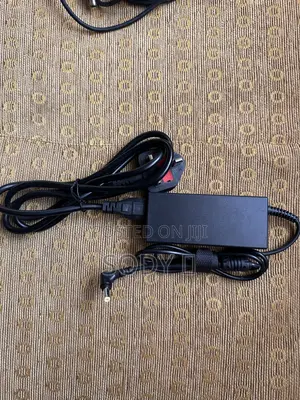 Acer Small Pin Charger