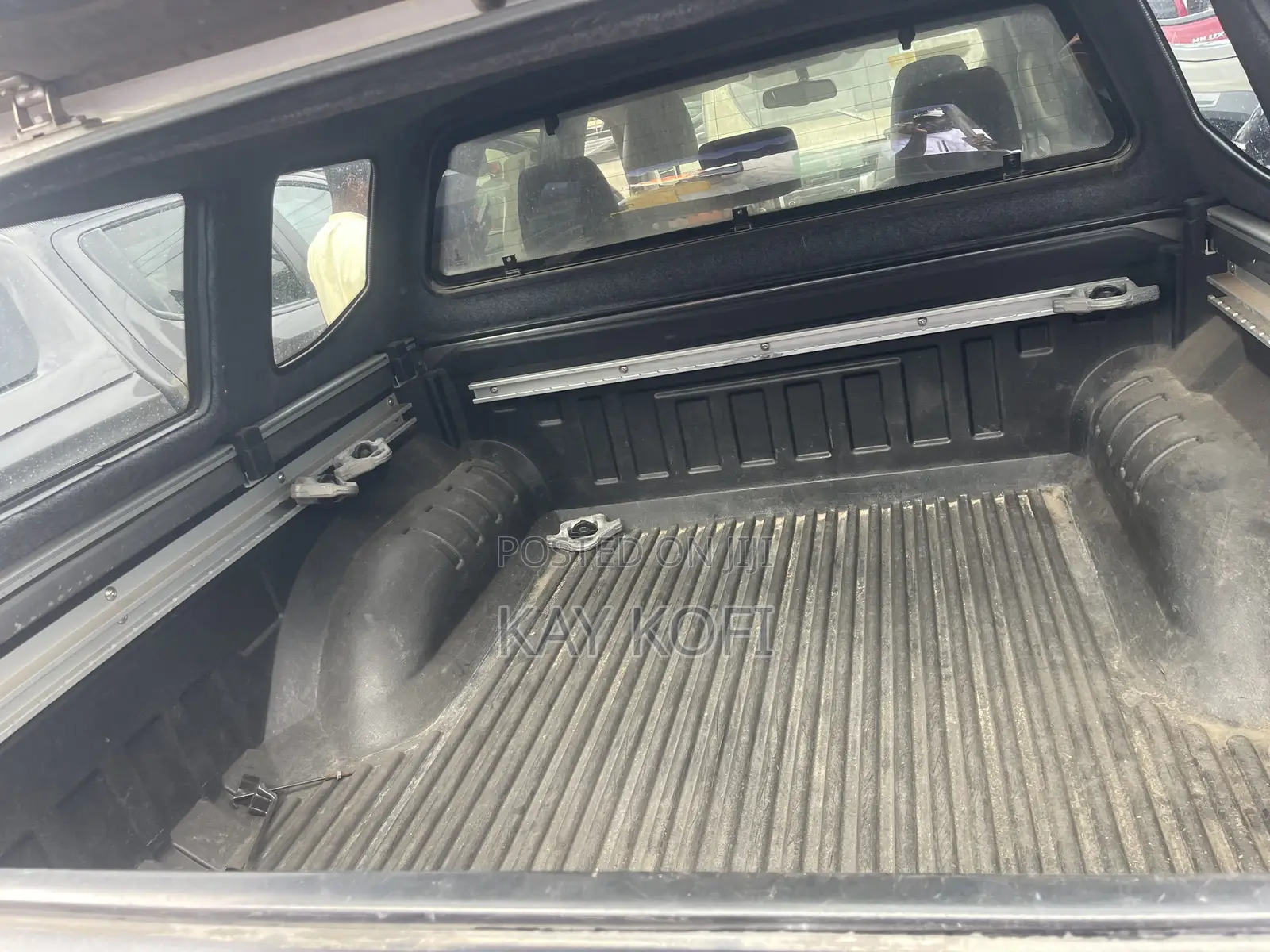 Nissan Navara 2020 Brown