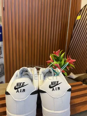Nike Air Force 1 Low White Black