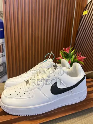 Nike Air Force 1 Low White Black