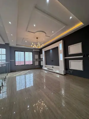 4bdrm House in Sefdard Properties, Weija for rent