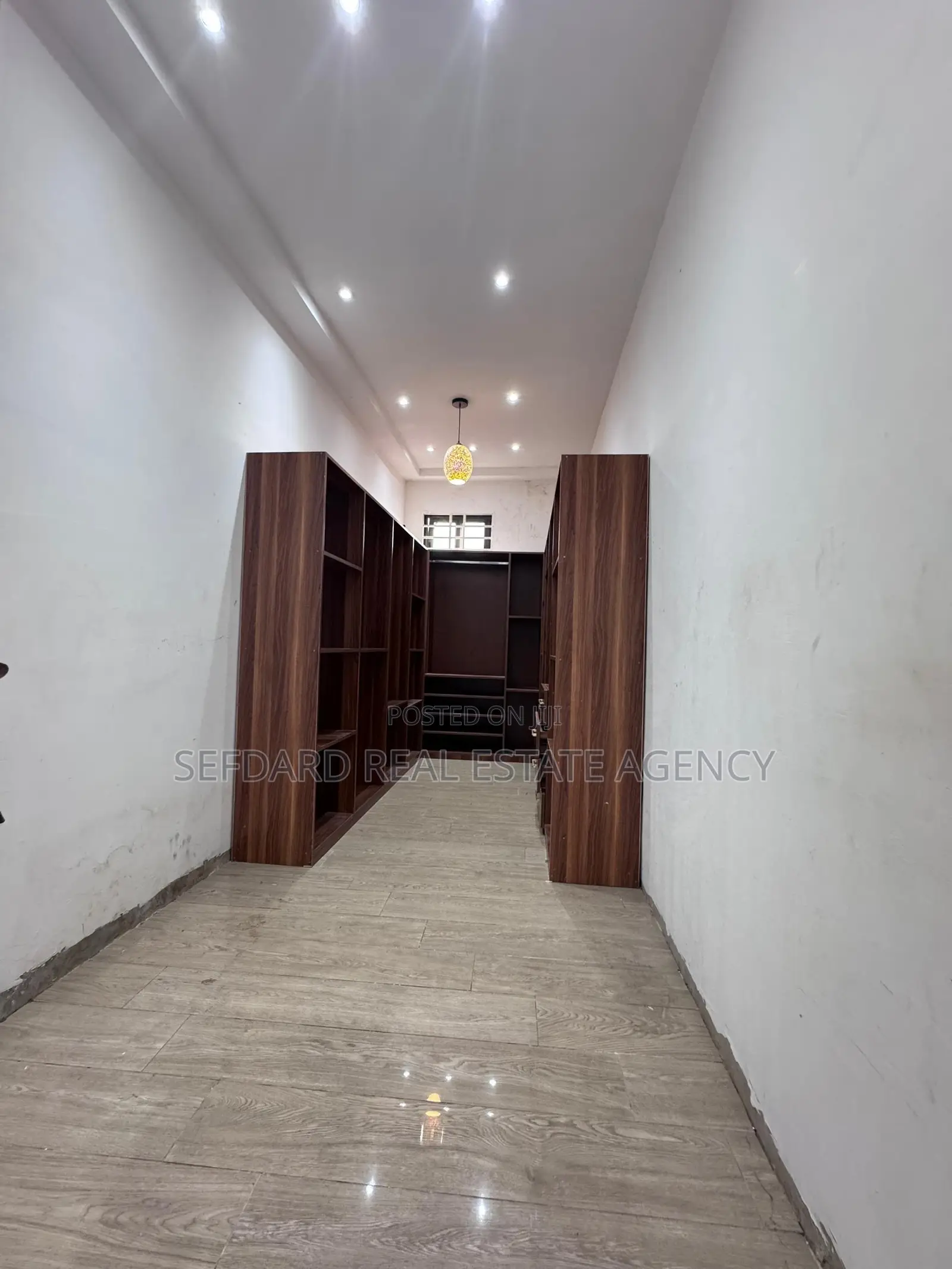 4bdrm House in Sefdard Properties, Weija for rent