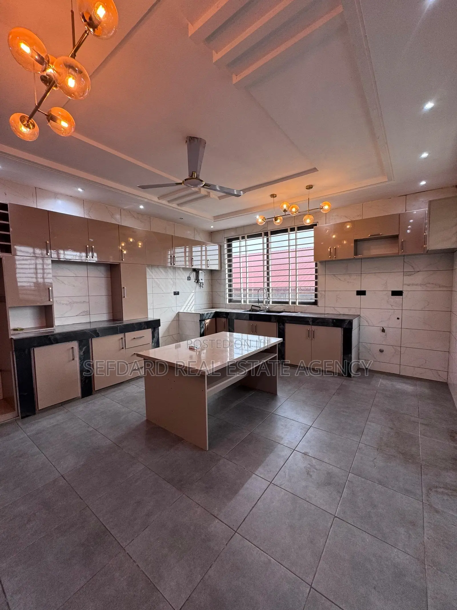 4bdrm House in Sefdard Properties, Weija for rent