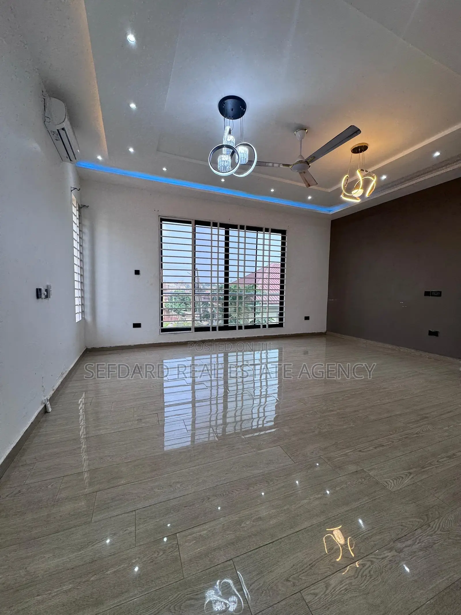 4bdrm House in Sefdard Properties, Weija for rent