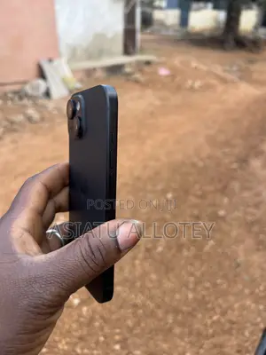 New Apple iPhone 15 128 GB Black