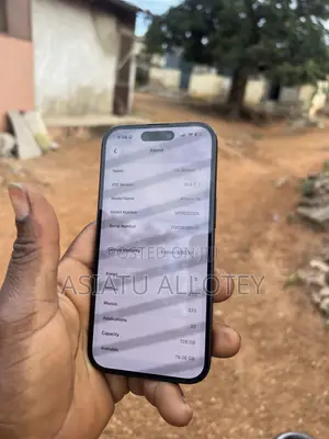New Apple iPhone 15 128 GB Black
