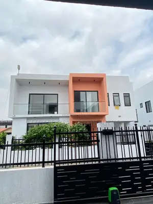 4bdrm Duplex in Sefdard Properties, Adjiriganor for sale