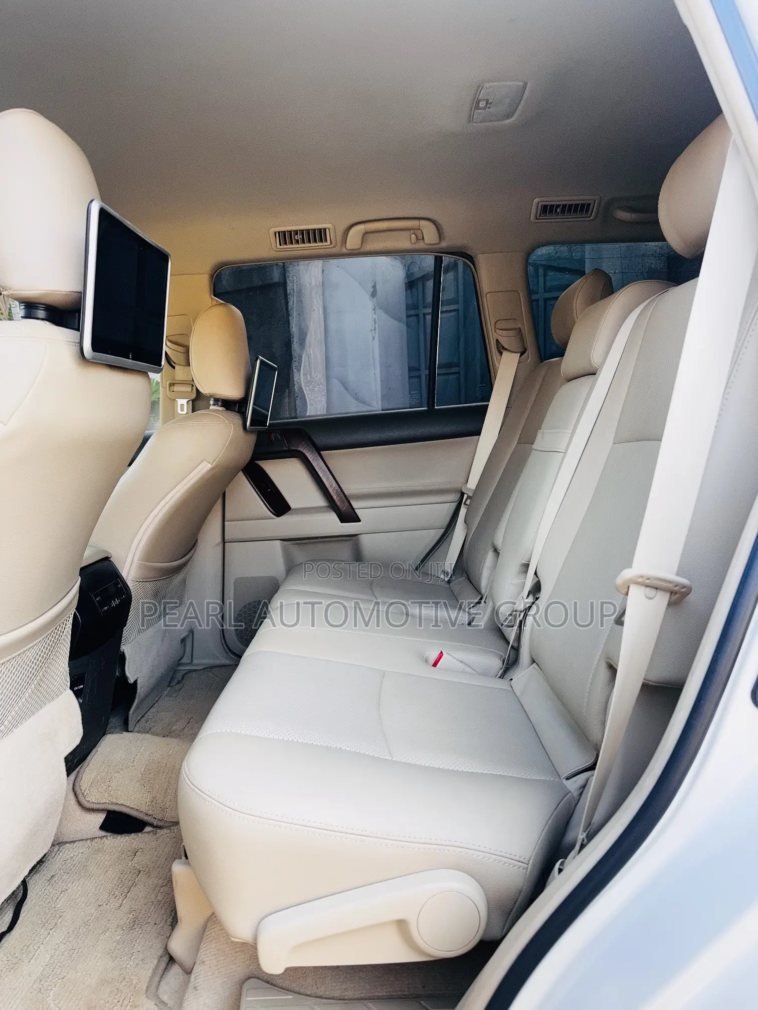 Toyota Land Cruiser Prado 2.7 2019 White