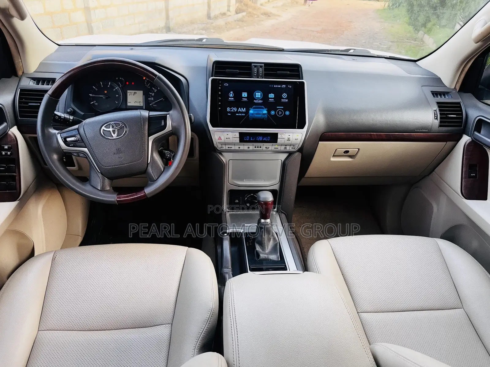 Toyota Land Cruiser Prado 2.7 2019 White