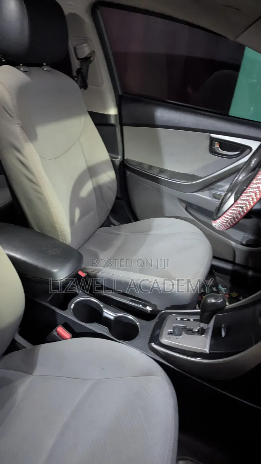 Hyundai Elantra Limited 4dr Sedan (1.8L 4cyl 6A) 2014 Gray