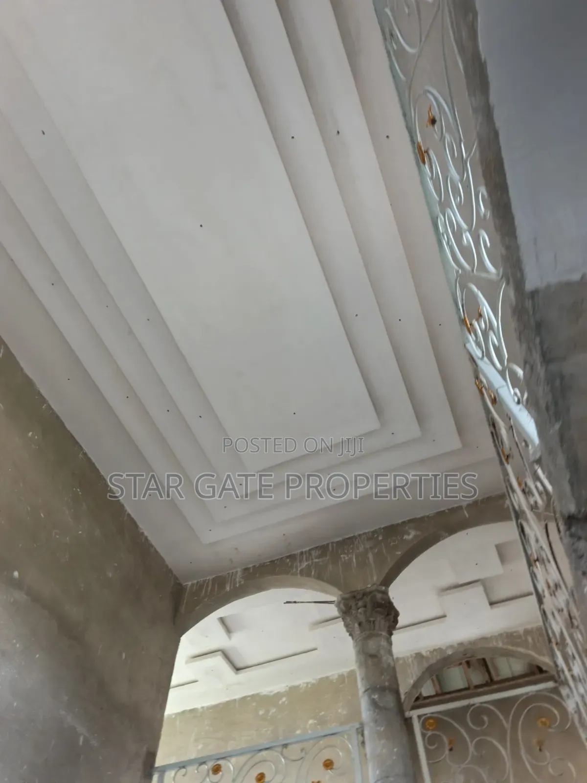 6bdrm House in Kumasi Metropolitan for sale