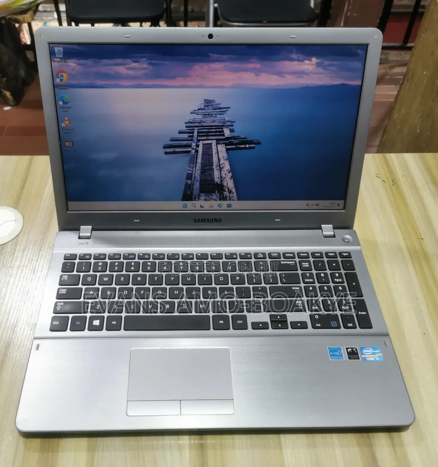 Laptop Samsung NP370R5E 8GB Intel Core i5 HDD 700GB