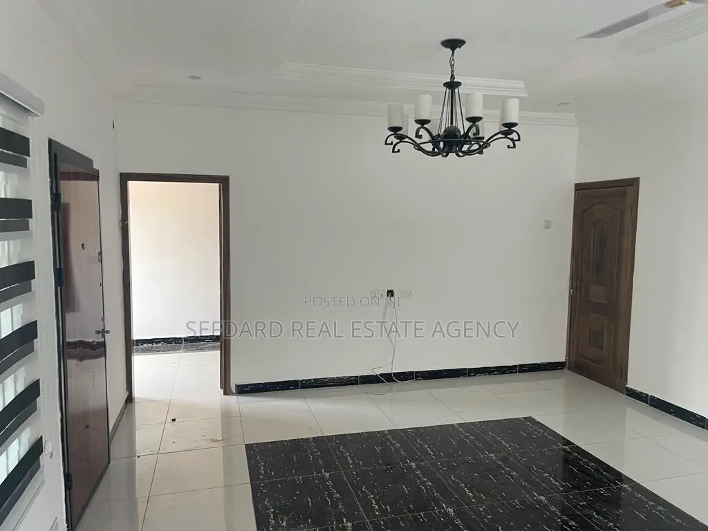 4bdrm Duplex in Sefdard Properties, Kwabenya for rent