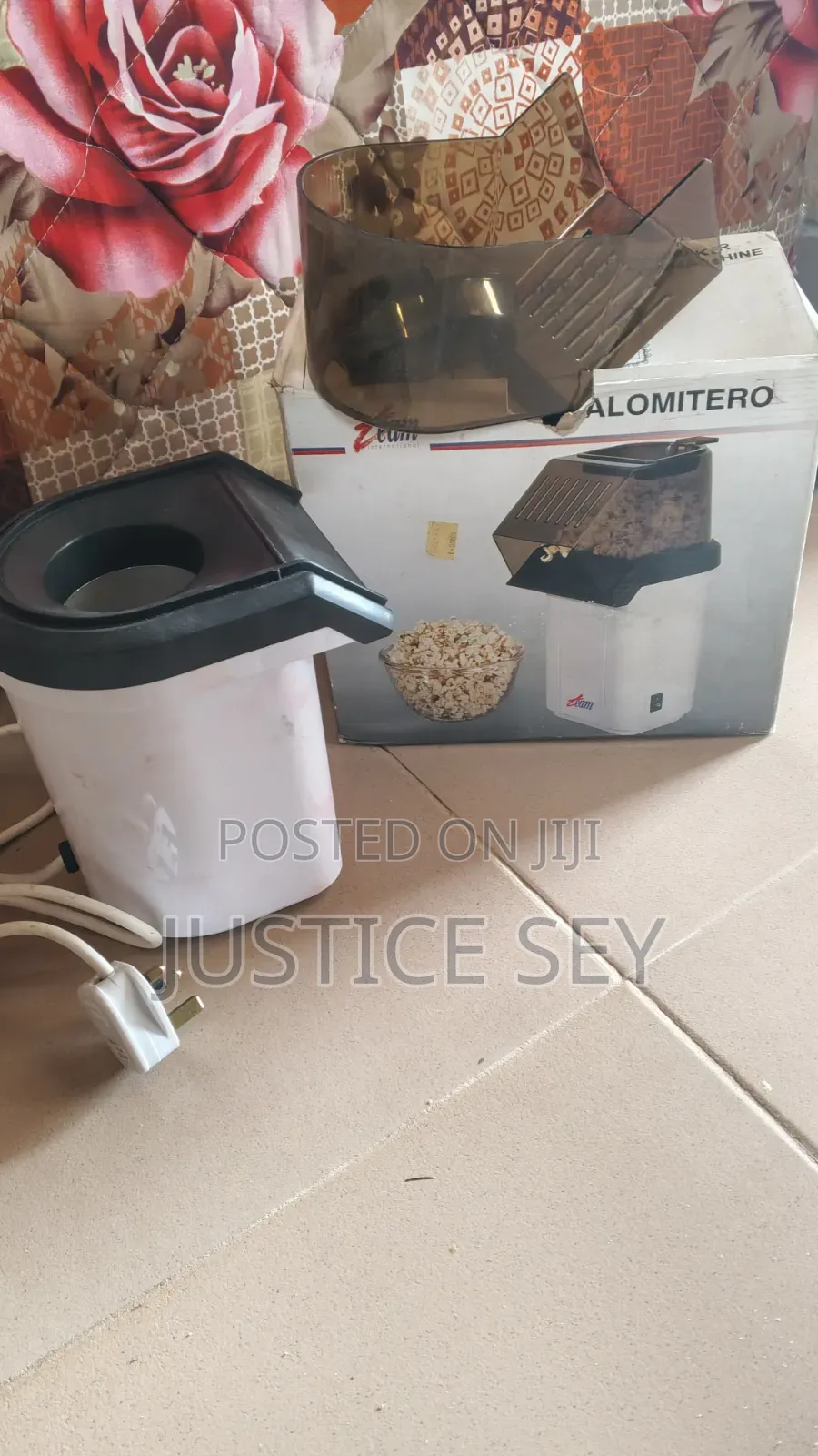 Mini Popcorn Machine
