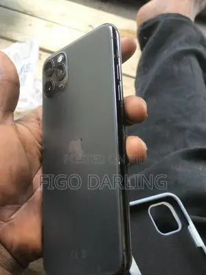 Apple iPhone 11 Pro Max 64 GB Black