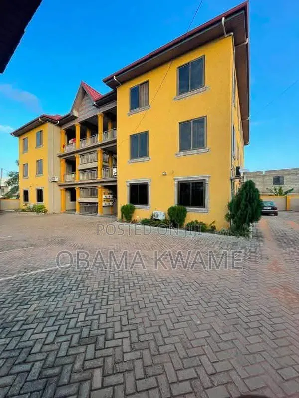 2bdrm Apartment in Laryea Homes, Housing Down for rent