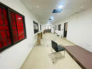 11 Bedroom Commercial Space for Rent at Dzorwulu for Long Term