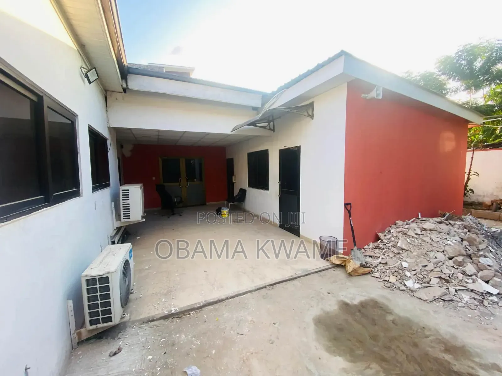 11 Bedroom Commercial Space for Rent at Dzorwulu for Long Term