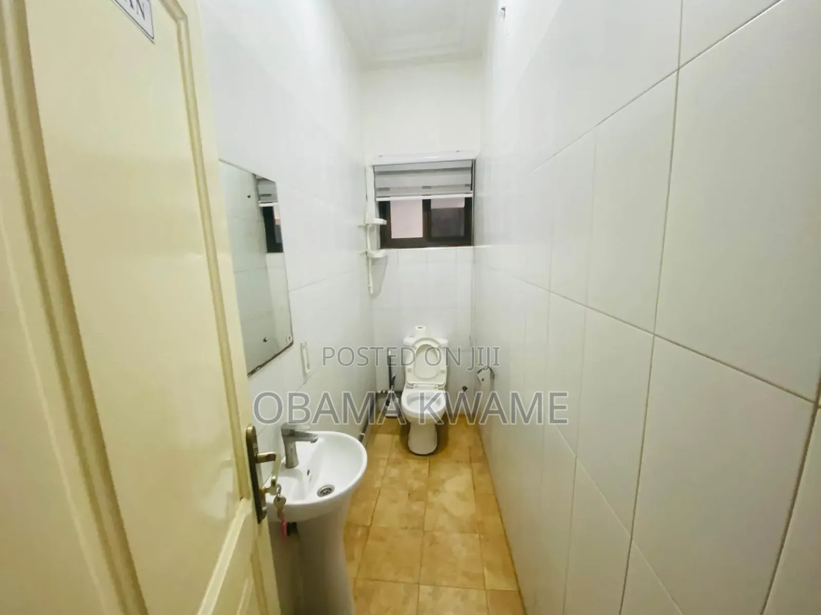 11 Bedroom Commercial Space for Rent at Dzorwulu for Long Term