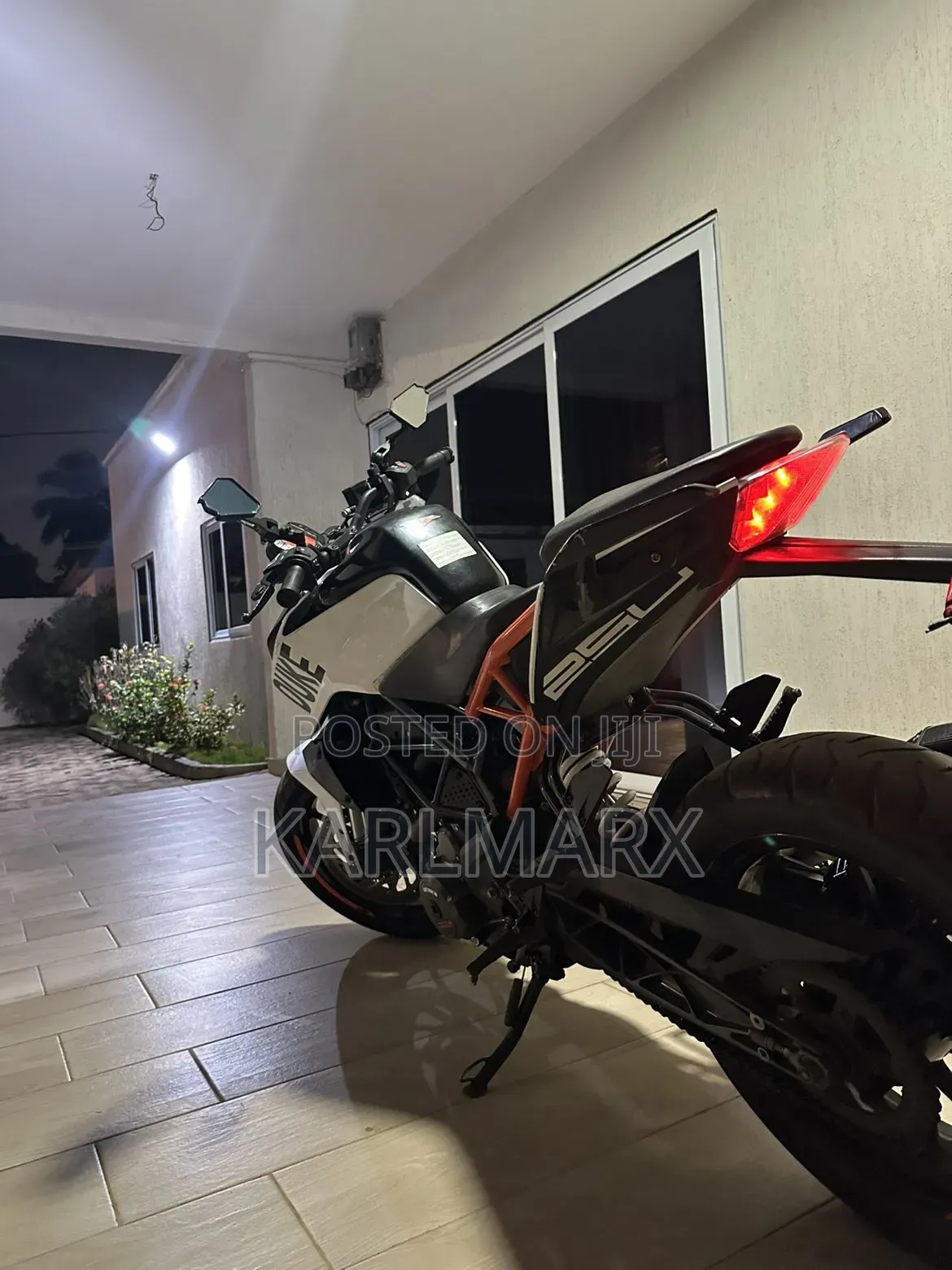 New KTM Duke 125 2020 White