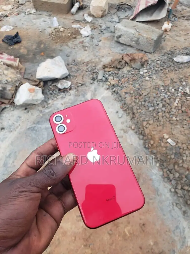 Apple iPhone 11 64 GB Red