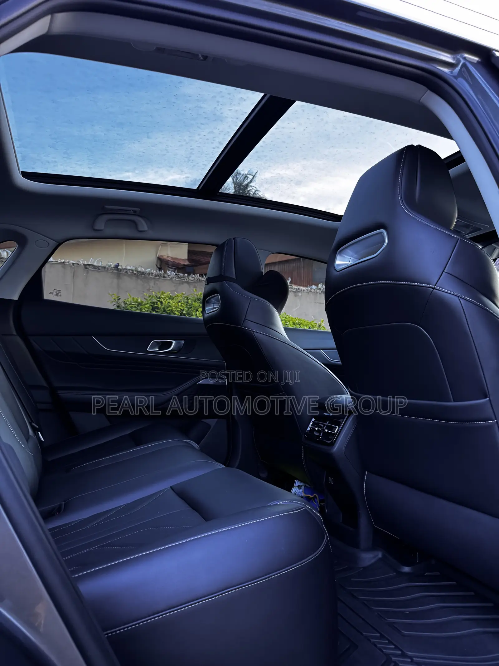 Changan UNI-K 1.5 Hybrid FWD 2024 Gray
