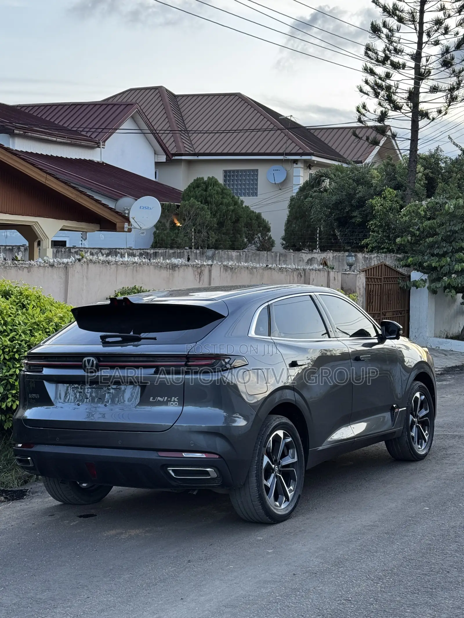 Changan UNI-K 1.5 Hybrid FWD 2024 Gray