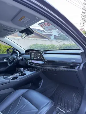 Changan UNI-K 1.5 Hybrid FWD 2024 Gray