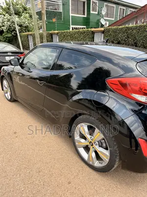 Hyundai Veloster Automatic 2012 Black