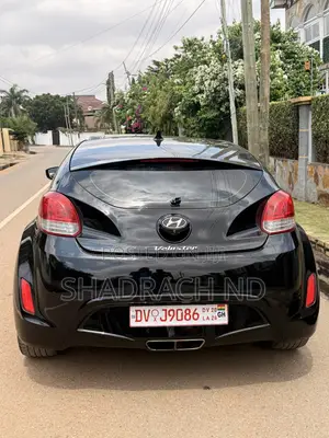Hyundai Veloster Automatic 2012 Black