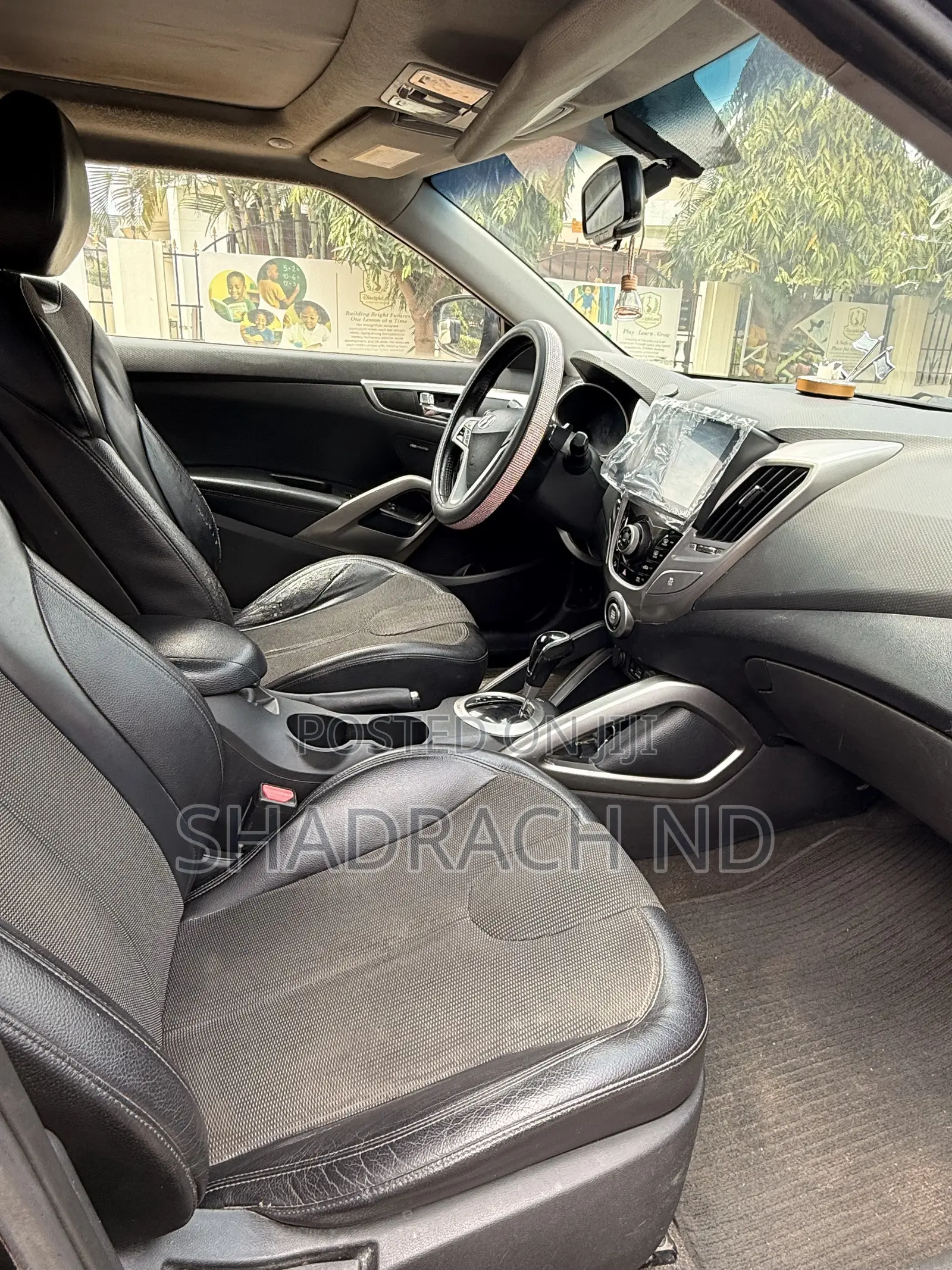 Hyundai Veloster Automatic 2012 Black