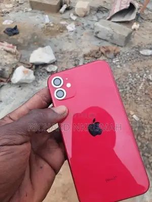 Apple iPhone 11 64 GB Red