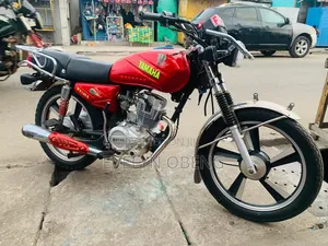 Royal RY125 2025 Red