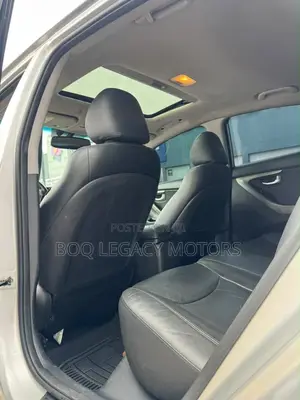 Hyundai Elantra 2015 Silver