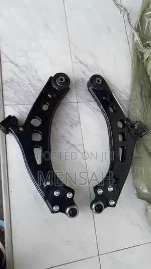 Dongfeng Forthing T5 Evo Lower Arms Pair
