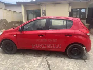 Hyundai i20 1.2 Kappa Petrol with Dual VTVT (MT) 2010 Red