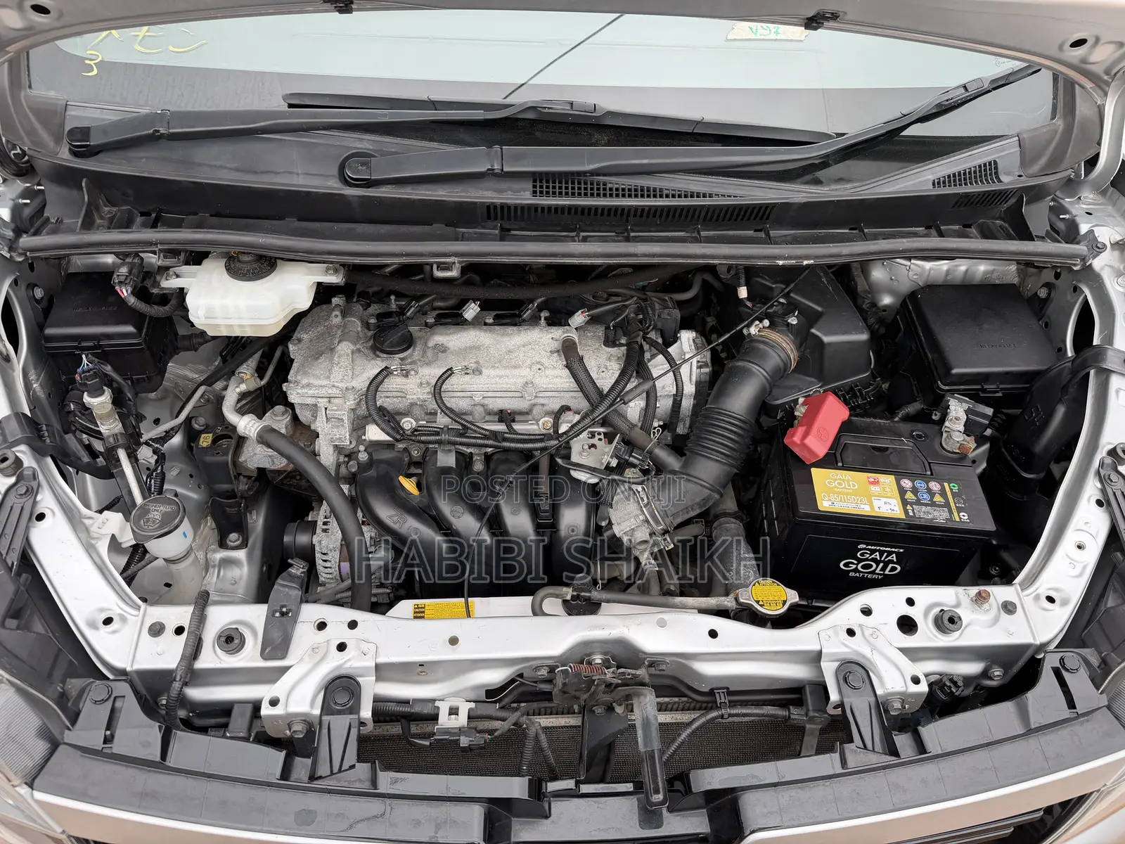 Toyota Voxy ZS 2WD 8-Seater 2014 Silver