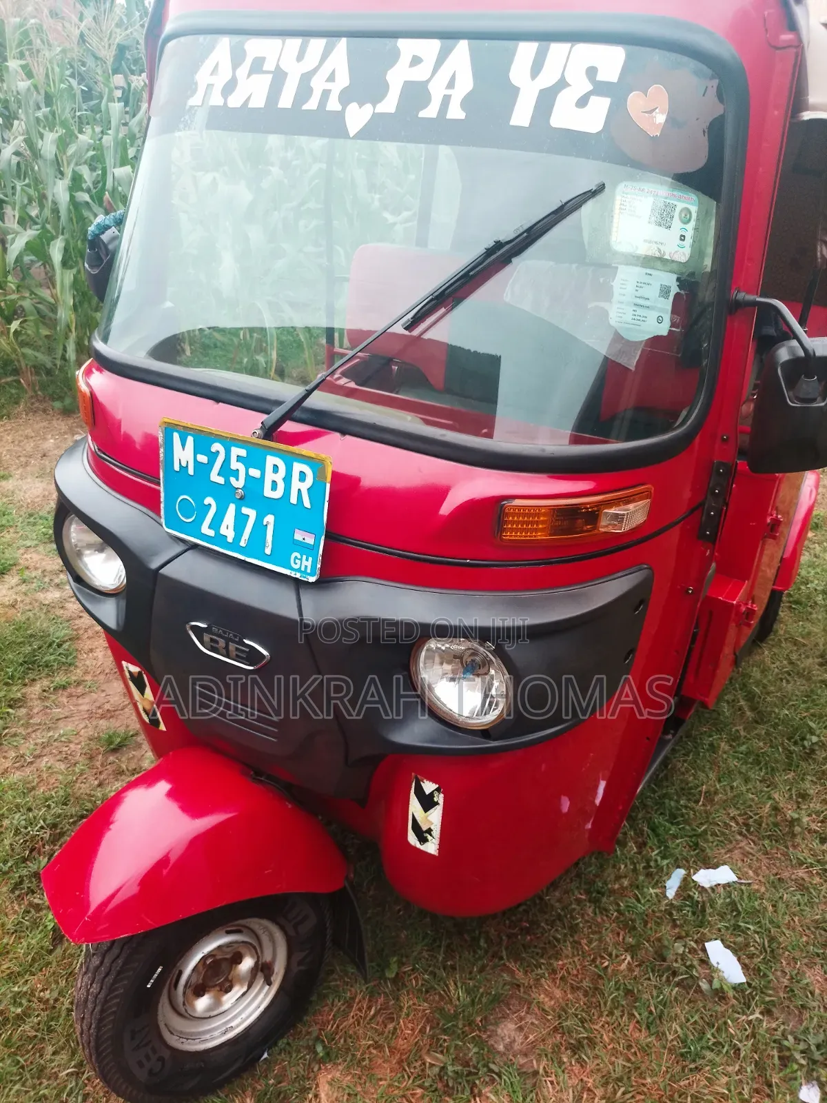 Bajaj RE 2025 Red
