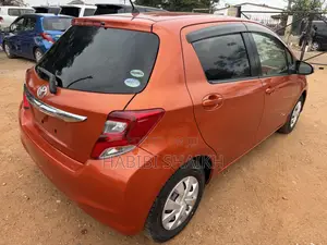 Toyota Vitz 1.3 FWD 5dr 2015 Orange