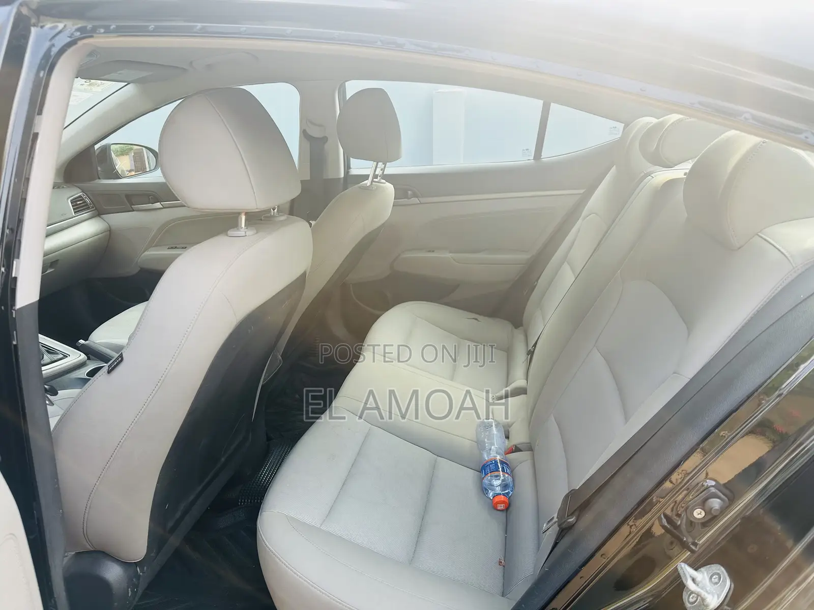 Hyundai Elantra Limited Sedan FWD (2.0L 4cyl 6A) 2017 Black