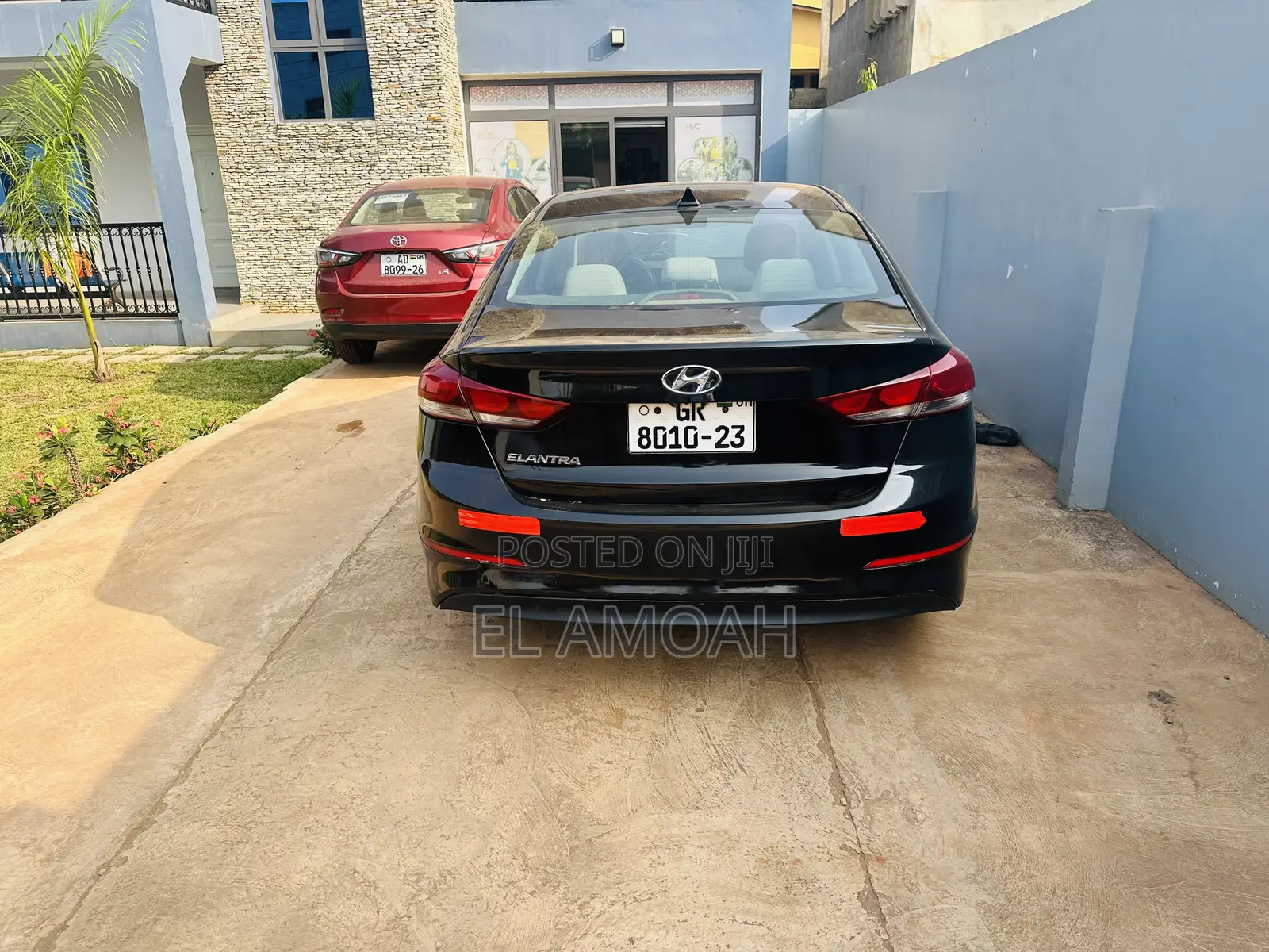 Hyundai Elantra Limited Sedan FWD (2.0L 4cyl 6A) 2017 Black