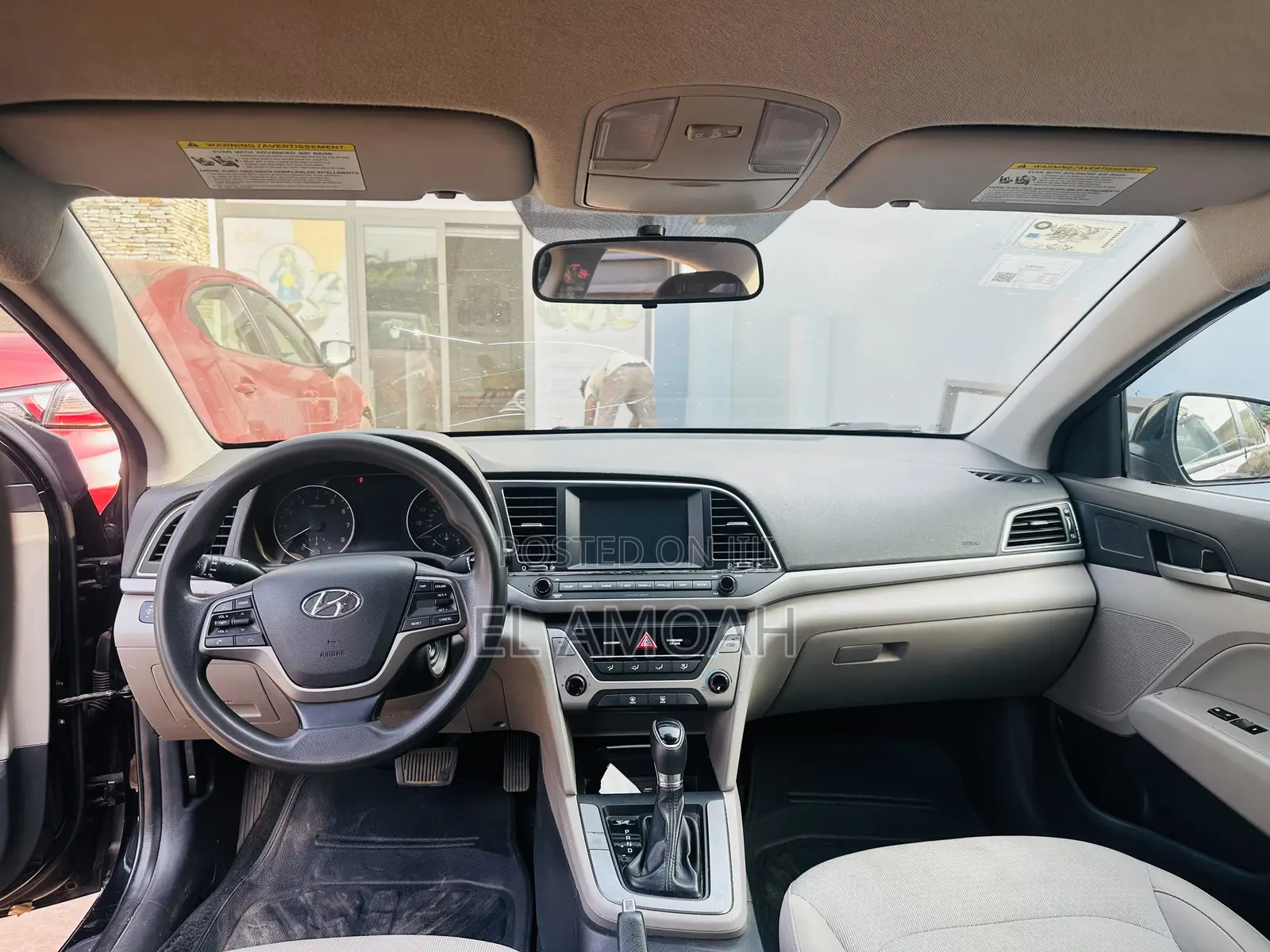 Hyundai Elantra Limited Sedan FWD (2.0L 4cyl 6A) 2017 Black
