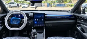 Geely Boyue 2025 White